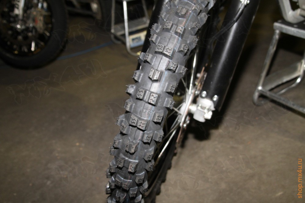 Pirelli Scorpion mx32 Mid hard